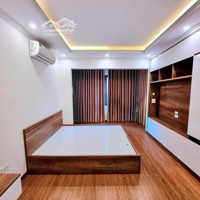 Bán Nhà Thái Thịnh, 32M2, Ngõ Thông, Mới Đẹp, Sẵn Nội Thất, 4.85 Tỷ