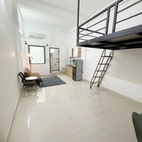 Cho Thuê Duplex Nội Thất Và Cửa Sổ P13 Tân Bình Ở Sân Bay Tân Sơn Nhất