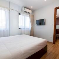 Căn hộ dịch vụ phố Kim Mã thượng cho thuê căn 1 ngủ 50m2, không gian thoáng cả phòng khách và phòng ngủ.
