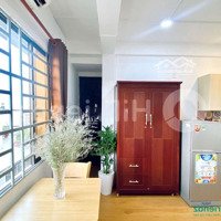 Studio Cửa Sổ Trời Đầy Đủ Nội Thất Ngay Trần Hưng Đạo, Quận 5