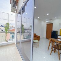 Căn Hộ 1 Phòng Ngủtách Bếp Bancol Sân Vườn Rộng 50M2 Thoáng Mát. Kế Bên Quận 1, Phú Nhuận, Chợ Bà Chiểu...