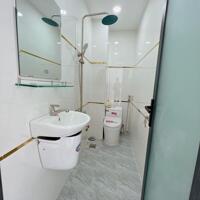 Chính chủ cần bán nhà Ngay Nguyễn Thị Tú - đúc 2 lầu sân thượng, ~40m2