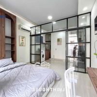 Căn Hộ 1 Phòng Ngủ | Ban Công | 40M2 | Máy Giặt Riêng