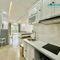 Cho Thuê Căn Hộ Studio Ban Công 45M2 Ngay Thảo Điền, Đầy Đủ Nội Thất, Tháng Máy-Bảo Vệ 24/7