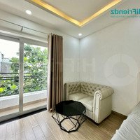 Cho Thuê Căn Hộ Studio Ban Công 45M2 Ngay Thảo Điền, Đầy Đủ Nội Thất, Tháng Máy-Bảo Vệ 24/7