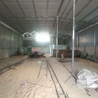 Xưởng Cho Thuêdiện Tích400M2 Giá 20 Triệu Gần Ngã 4 Hóc Môn