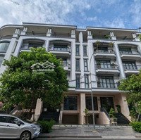 Cho Thuê Tòa Nhà - Vạn Phúc City - Hầm 5 Tầng - Tổng Sàn 682 M2 - Phù Hợp Làm Văn Phòng