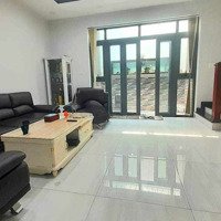 Bán Nhà Mặt Tiền 3Lầu 90M2 Thang Máy Kinh Doanh Làm Văn Phòng Công Ty