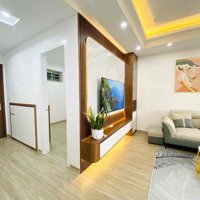 Quá Rẻ Căn Hộ 3 Phòng Ngủ- 2Vs Vớidiện Tích76,27M2 Full Đồ Giá Bán 2.400 Tỷ