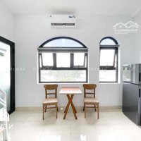 Duplex Siêu Rộng Cửa Sổ Lớn, Gần Trường Đại Học Tdt,Ufm. Gần Chợ