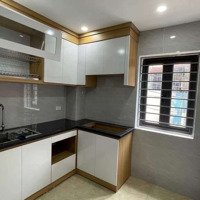 Bán Căn Hộ Tt Vĩnh Hồ Đống Đa -70M2 - 2 Ngủ - Nhỉnh 2 Tỷ