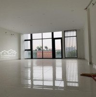 Cần Bán Gấp Shophouse Nguyễn Thị Nhung Kdt Vạn Phúc City 7X20M Đang Cho Thuê 70 Triệu