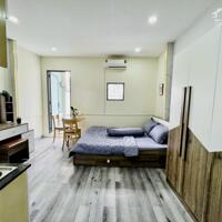 Trống sẵn Studio full nội thất, Ban công, Quận 3, gần Công viên Tao Đàn, gần Chợ Vườn Chuối