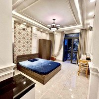 Studio 30M2 Ban Công Ngay Dương Quảng Hàm