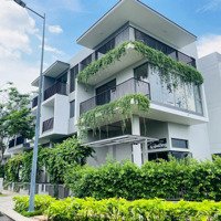 Sở Hữu Nhà Căn Góc Villa Nhưng Chỉ Trả Tiền Bằng Căn Tiêu Chuẩn