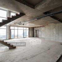 Chính Chủ Bán Penthouse 400M2 Có Bể Bơi Riêng Tại Trung Tâm Cầu Giấy