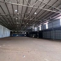 Cho Thuê Kho 1600M2 Mặt Tiền Ql26