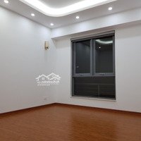 Bán Cc Tòa D11 Sunrise Building Trần Thái Tông. 110M - 03 Phòng Ngủ- Căn Góc - Full Nội Thất - 4.990 Tỷ