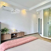 Ban Công Cựu Chill Full Nội Thất 38M2 Hoàng Hoa Thám Ngay Chợ Bà Chiểu