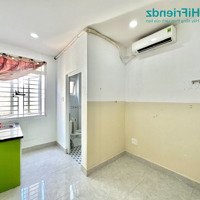 Căn Hộ Studio Cửa Sổ Trời Gần Vòng Xoay Dân Chủ Q3 Có Thang Máy