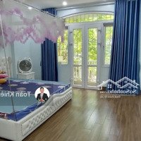 Rẻ Quá Ạ! 18 Tỷ Liền Kề Vip Ngay Cổng Nam An Khánh, 4 Tầng 103M2, Tặng Nt Sang Xịn