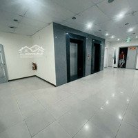 Bán Chung Cư Diện Tích: 80M2 E3 Yên Hoà, Đường Vũ Phạm Hàm, Cầu Giấy