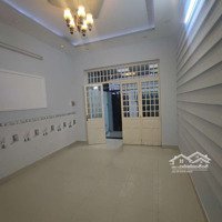 Cho Thuê Nhà 100M2 2 Phòng Ngủ 2 Vệ Sinhngay Chùa Ưu Đàm