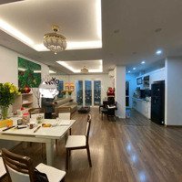 Bán Căn Góc 132,9M2 Full Nội Thất Chung Cư 349 Vũ Tông Phan Giá 6X Tỷ