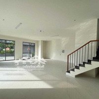 Thuê Kiot 138M2 Mặt Tiền Quận 8, Đối Diện Trường Học Giá Cực Tốt 13 Triệu