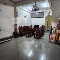 Chính Chủ Cần Bán Căn Nhà Đẹp Tại Hẻm 40 Nguyễn Tất Thành