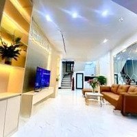 Bán Nhà Phố Hào Nam. Diện Tích 40M2. 6 Tầng. Giá Bán 9,8 Tỷ