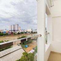 Cho thuê căn hộ 2 phòng ngủ ban công view Sông Sài Gòn
