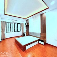 Bán Nhà Tây Sơn, 34M2, Gần Phố, Đẹp Ở Ngay, 5.35 Tỷ