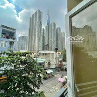 Căn Hộ Cao Cấp Ngay Landmark81 Full Nội Thất Bảo Vệ 24/24