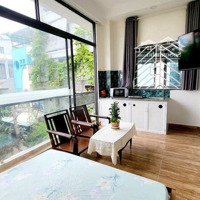 Trống Lại Căn Studio View Thoáng - Đầy Đủ Nội Thất Mới Mẻ - Thang Máy