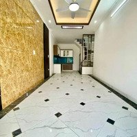 Nhà Đẹp Trần Phú, Hà Đông 42M2 Giá Nhỉnh 6 Tỷ, Gần Hồ Điều Hòa, Bên Cạnh Làng Việt Kiều Châu Âu.