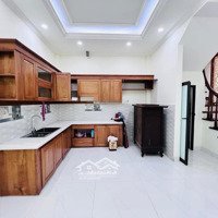 Bán Nhà Sát Phố Hàm Nghi Ngõ Nông Vài Bước Chân Ra Oto Đỗ Ngày Đêm 54M2 X 5 Tầng Giá Bán 9.8 Tỷ