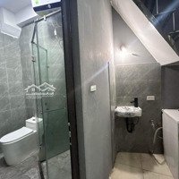 Cầu Giấy - Chưa Đến 6 Tỷ - Nhà Dịch Vụ Trần Cung 41M2 - 7 Phòng Cho Thuê - Dòng Tiền 20 Triệu/Tháng