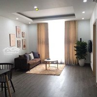 Chính Chủ Cho Thuê Chung Cư D2 Giảng Võ 85M2 2 Phòng Ngủđồ Cơ Bản Giá: 15 Triệu/Th