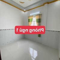 977 Nhà Chỉ : 6,5 triệu/tháng   Cho thuê nhà góc 2 mặt tiền . Hẻm 11 nhánh , cặp bv Đa Khoa Trung Ương Cần Thơ