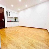 Bán Căn Tập Thể Phương Mai, Giải Phóng 60M2, Gồm 2 Ngủ, 1 Khách, Bếp Và Vs Riêng, Giá Bán 2.2 Tỷ