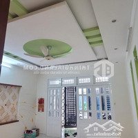 Bán Nhà Đẹp Diện Tích 85M2 Có 2 Giếng Trời Hẻm Oto 7 Chỗ Đường Trương Công Định P7 Giá Tốt