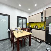 Bán Nhà - Trần Duy Hưng - 45M2, 6 Tầng, Thang Máy, Giá Bán 12.9 Tỷ Ô Tô Đỗ Cửa, Kinh Doanh