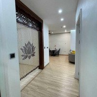 Cho Thuê Căn Hộ 109M2 Tòa R2 Royal City : 2 Ngủ Sáng +1; Full Đồ