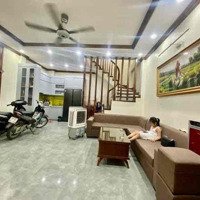 Bán Nhà 5 Tầng ,3 Ngủ,Diện Tích32 M2,Tại Phú Diễn Giá Bán 3.4 Tỷ