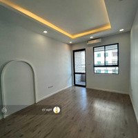 Bán Căn Hộ 18T Lê Văn Lương, Thnc,Diện Tích107M2, Giá 54 Triệu/M2