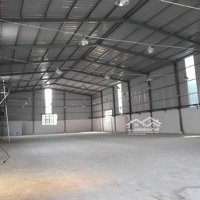 Cho Thuê Kho Xưởng 600M2. Giá 25 Triệu/Tháng . Dĩ An. Bình Duong. Liên Hệ: 0934.794.122 Mr Long