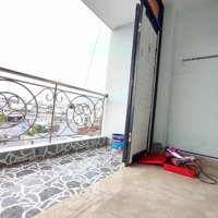 Phòng Trọ Có Thang Máy- Bancol, Gác, Bếp, Máy Lạnh, Tolet Riêng.