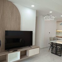 Cho Thuê Chcc Midtown Lầu Cao View Đẹp 2 Pn Full Nt + Ô Xe. Đẹp Như Hình Giá Bán 33 Triệu Liên Hệ: 0909488890