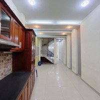 Bán Nhà Riêng 65M2, 2 Lầu, Vĩnh Khánh-Hoàng Diệu, Quận 4